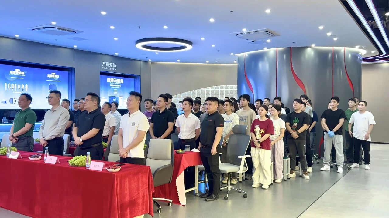 銘記歷史開創未來 | 智火柴從閱兵看中國智造底氣，以油品監測實力護航 “國之重器” 圖2